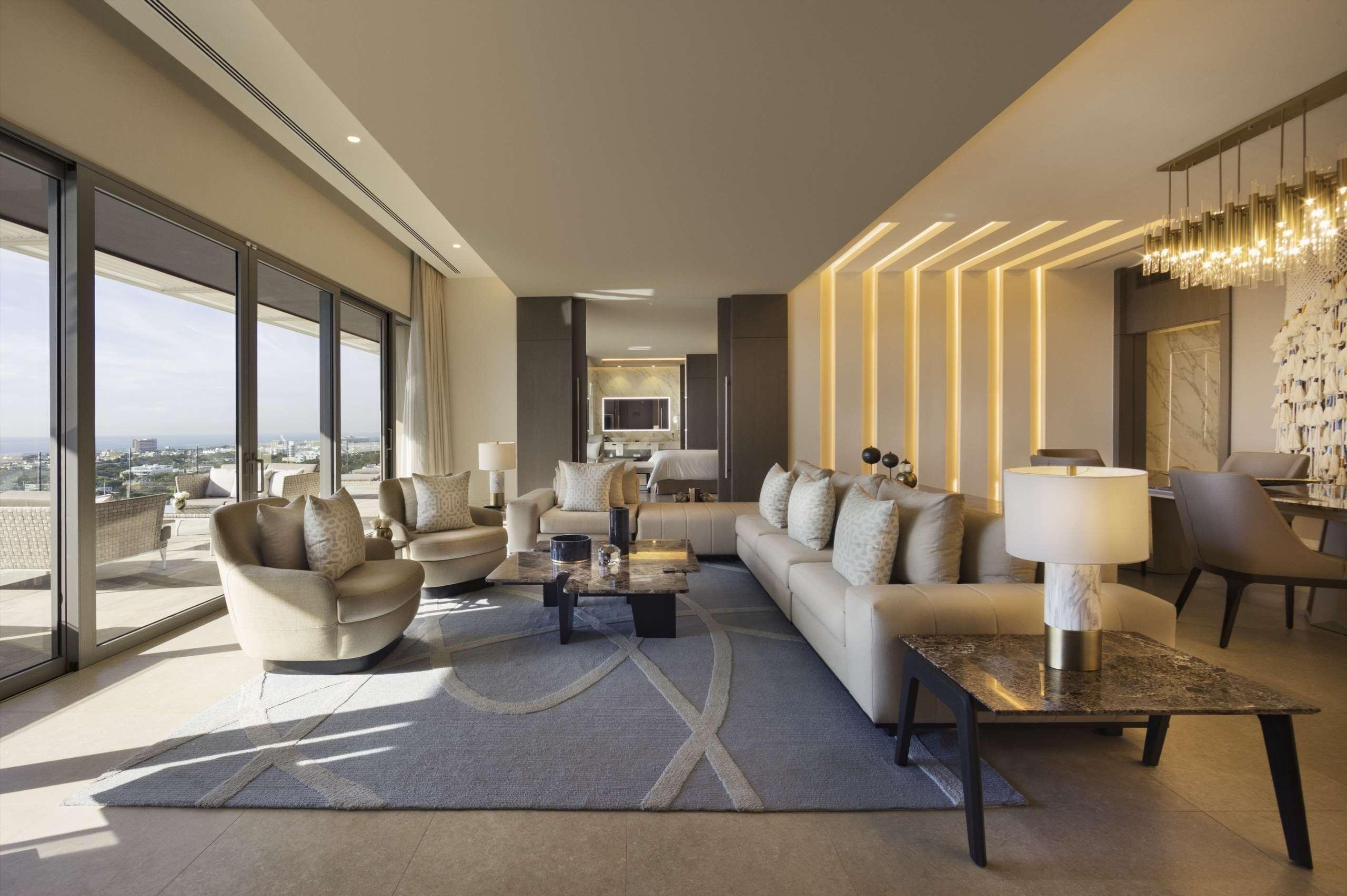 El Embajador, A Royal Hideaway Hotel Σάντο Ντομίγκο Εξωτερικό φωτογραφία The living room of a penthouse at the Ritz-Carlton, DIFC