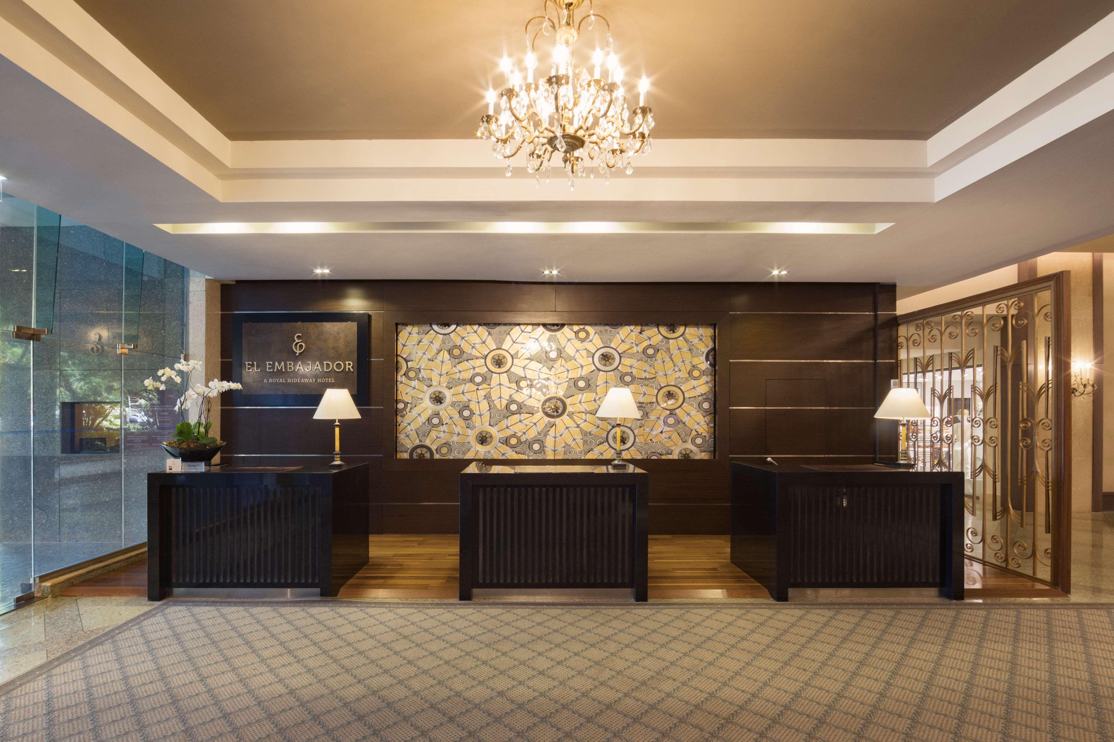 El Embajador, A Royal Hideaway Hotel Σάντο Ντομίγκο Εξωτερικό φωτογραφία The lobby of the hotel