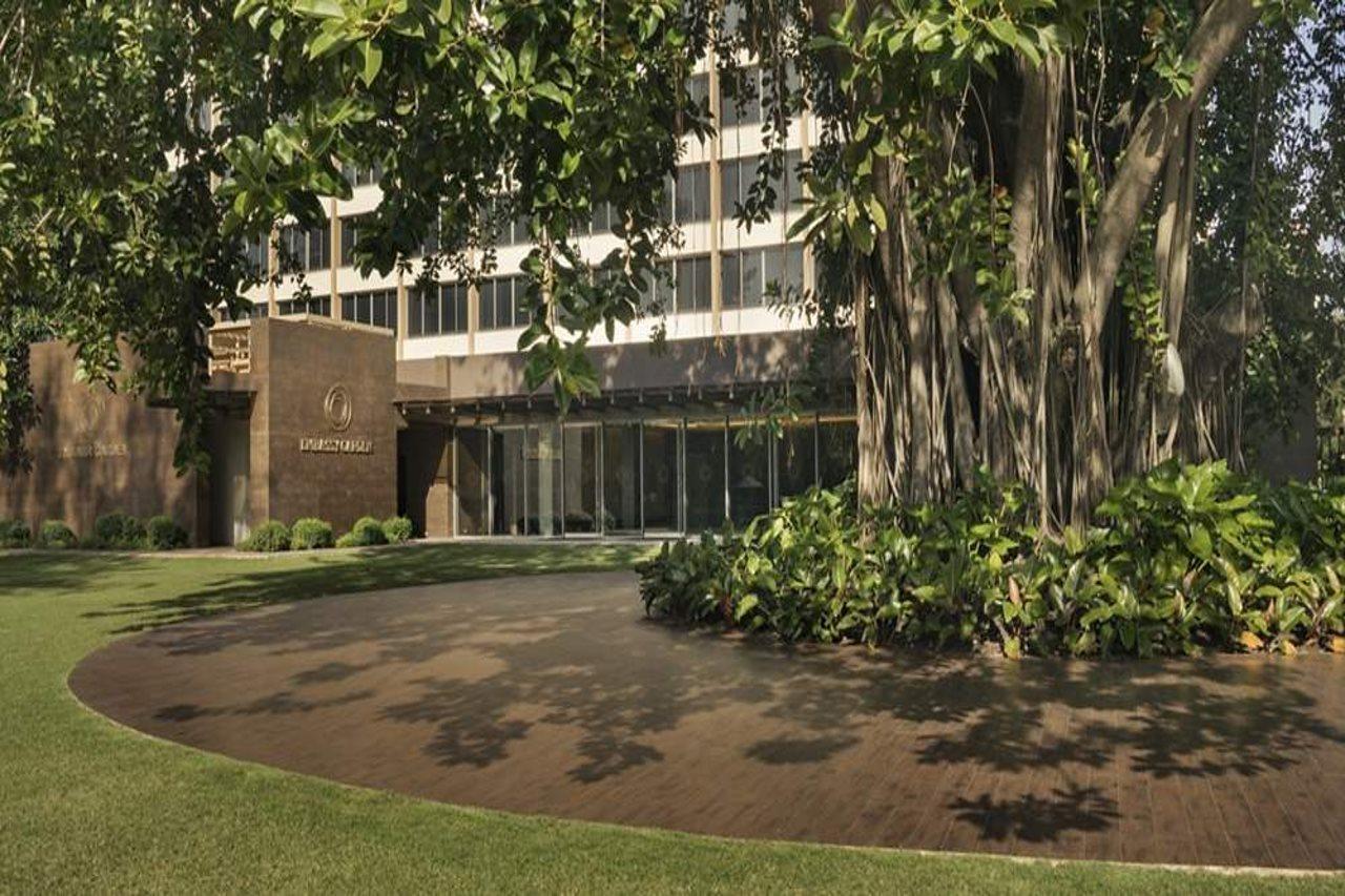 El Embajador, A Royal Hideaway Hotel Σάντο Ντομίγκο Εξωτερικό φωτογραφία The main entrance of the Royal College of Psychiatrists