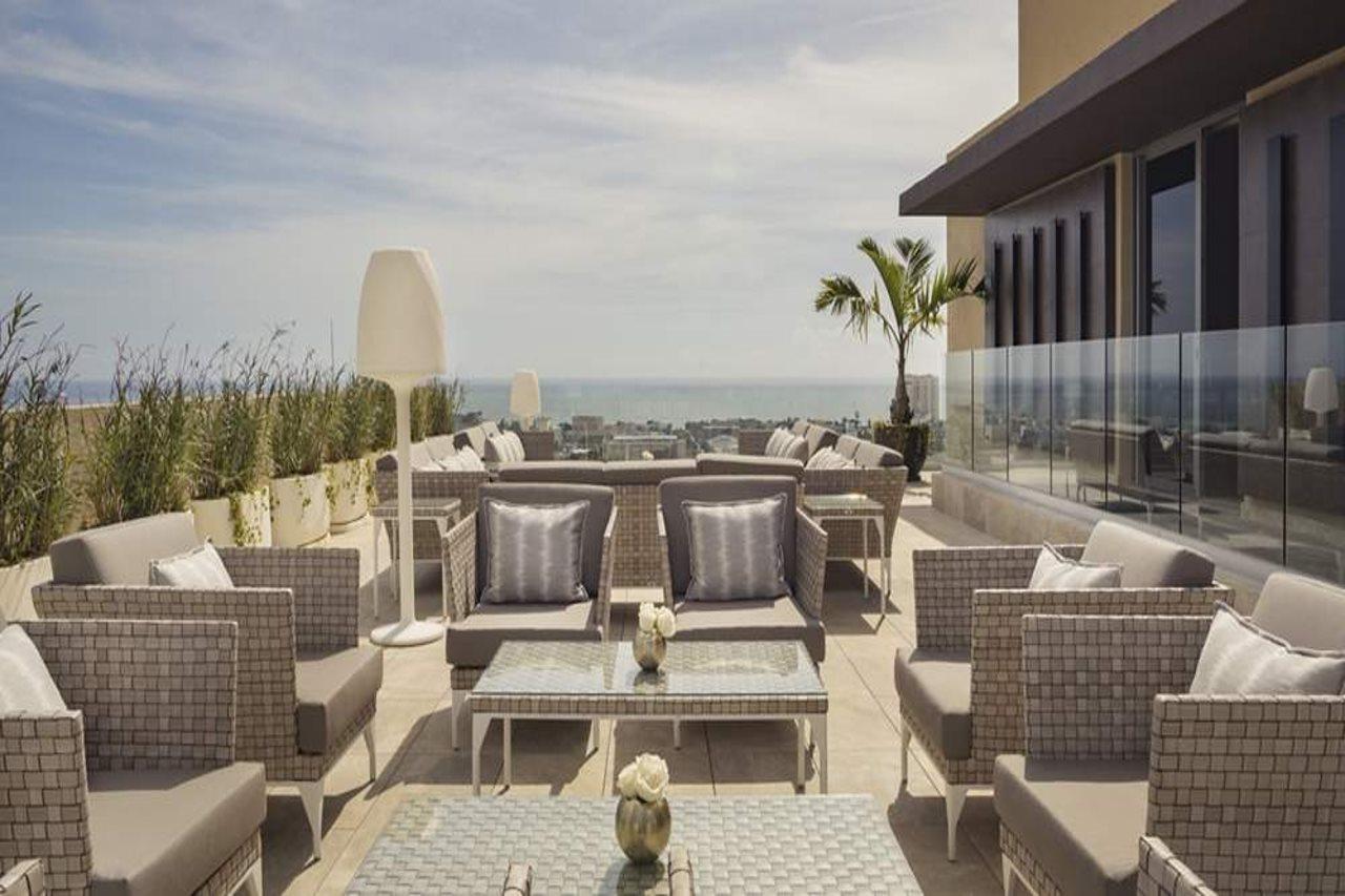 El Embajador, A Royal Hideaway Hotel Σάντο Ντομίγκο Εξωτερικό φωτογραφία The rooftop lounge at the West Hollywood Hotel